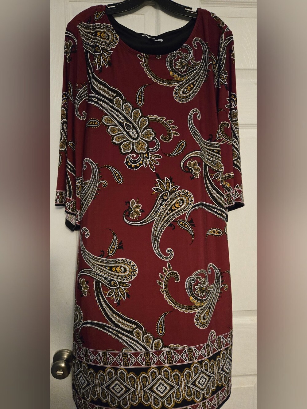 Studio One New York Paisley Shift Dress Red Black Gold Women’s XL Excellent